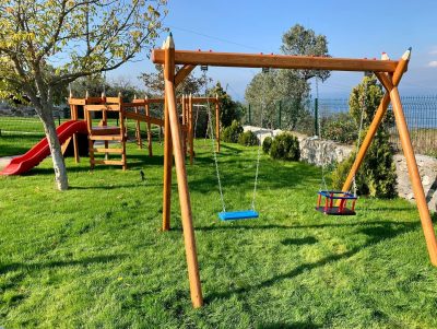 Balançoire double en bois — Elysee