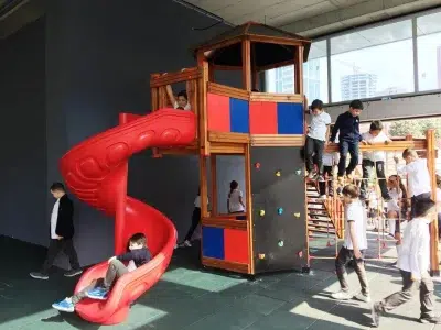Aire de jeux en bois — Elysee