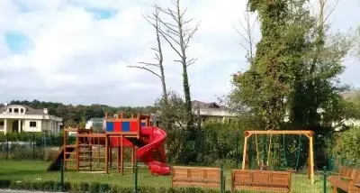 Aire de jeux en bois — Elysee