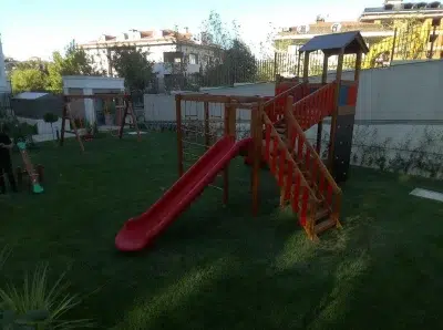 Aire de jeux en bois — Elysee