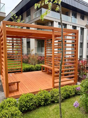Pergola en bois et espace de détente — Elysee