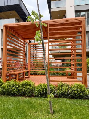 Pergola en bois et espace de détente — Elysee